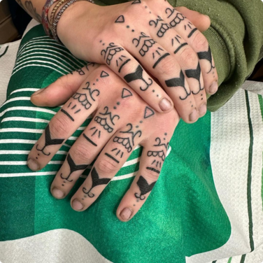 Steph Tamez 23-of-the-best-tattoo-artists-in-new-york-city-steph-tamez